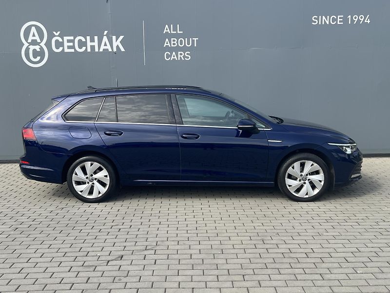 Volkswagen Golf Variant (2022) 1,5TSi 110kW STYLE DSG - fotka 3 z 41