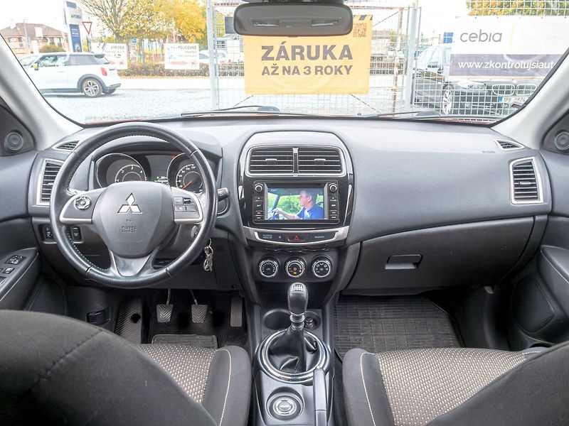 Mitsubishi ASX (2014) ČR 1.8D 110KW 4x4 – TV - fotka 11 z 52