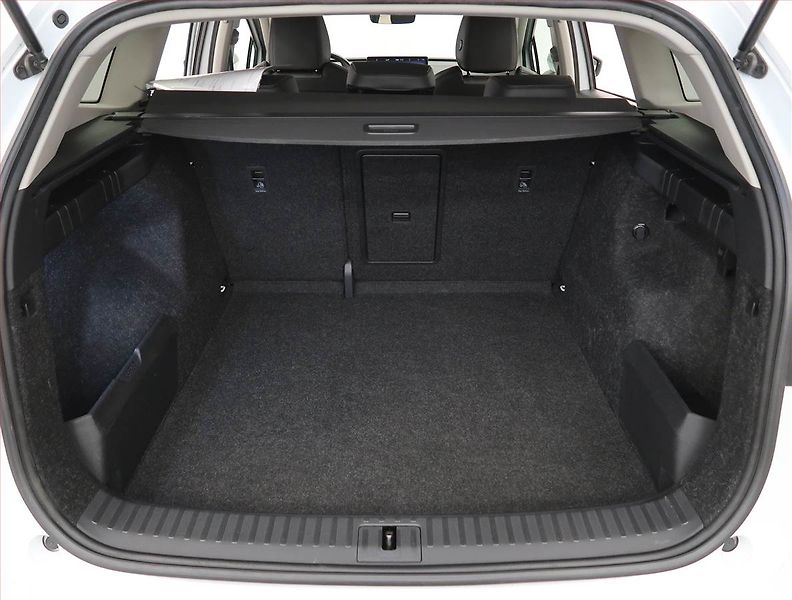 Škoda Enyaq (2021) iV 80 (82 kWh), SoH 91% - fotka 14 z 29