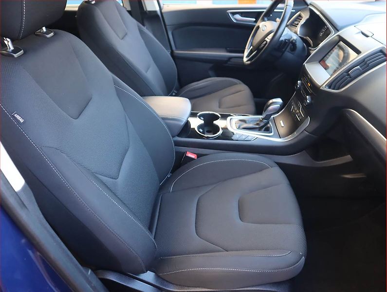 Ford S-MAX (2015) 2.0 TDCi, Automat, Serv.kniha - fotka 9 z 20