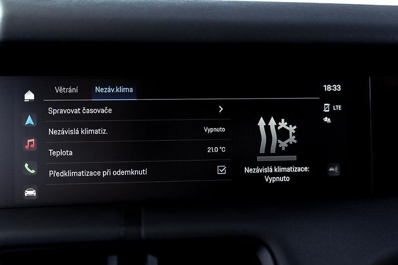Porsche Taycan (2023) 4S - 7000 KM - VZDUCH, BOSE - fotka 28 z 39