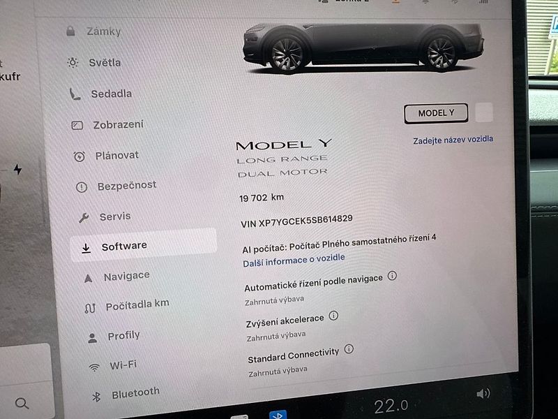 Tesla Model Y (2025) - fotka 69 z 76