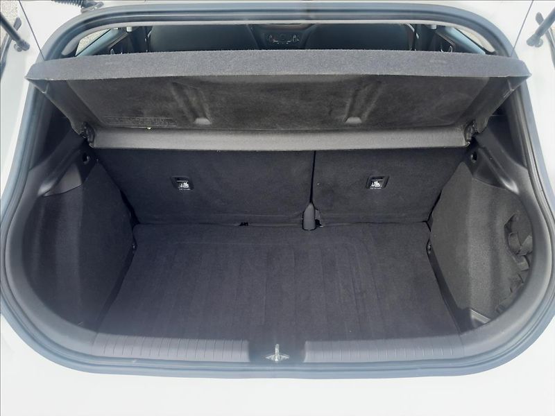 Hyundai i20 FC 1,2i 55kW - fotka 24 z 48