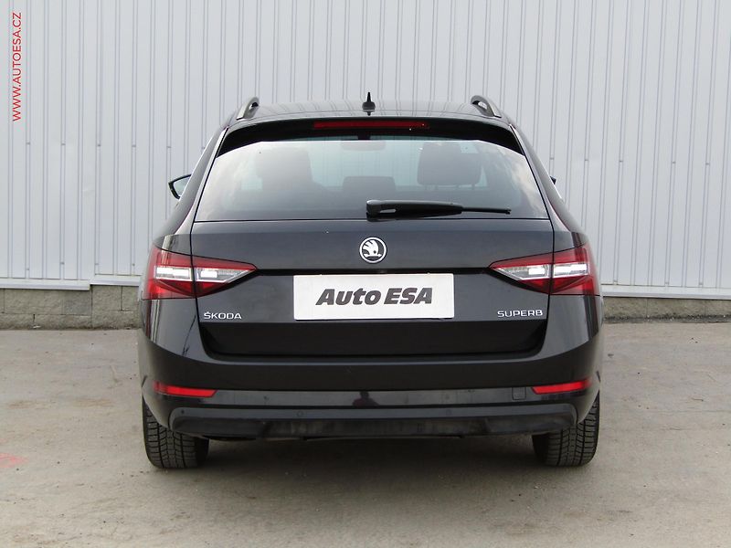 Škoda Superb (2017) 2.0TDi, Ambition, bixen - fotka 5 z 18