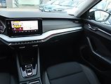 Škoda Octavia (2023) Style 2.0 TDI, Automat - náhled 8