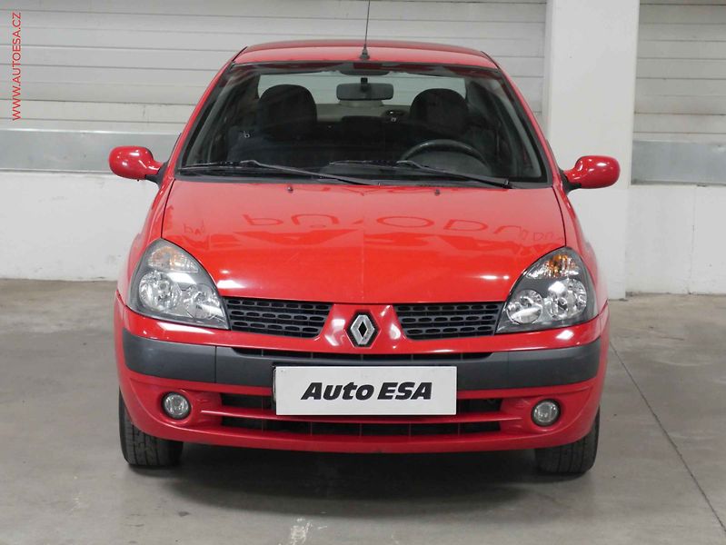 Renault Thalia (2003) 1.4i, 1.maj,ČR - fotka 2 z 17