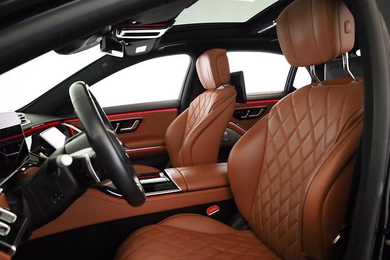 Mercedes-Benz Třídy S 580 L AMG Pano HuD Venti - fotka 9 z 19