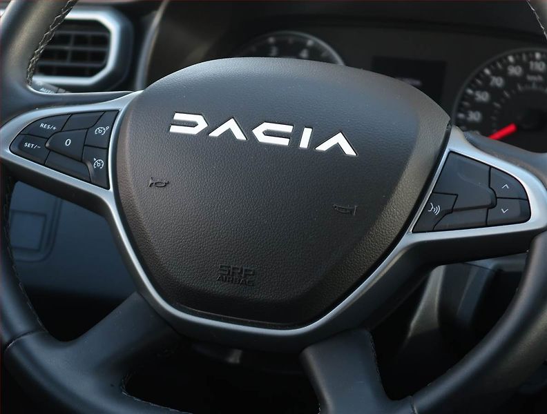Dacia Duster (2024) 1.3 TCe - fotka 22 z 22