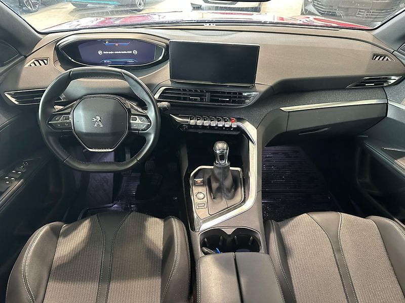 Peugeot 3008 (2023) 1.2PureTech,AllurePack130HP,ČR - fotka 9 z 20