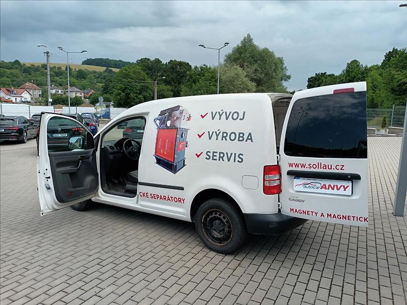 Volkswagen Caddy 2,0 CNG,ČR,KLIMA,VADA MOTORU - fotka 10 z 26