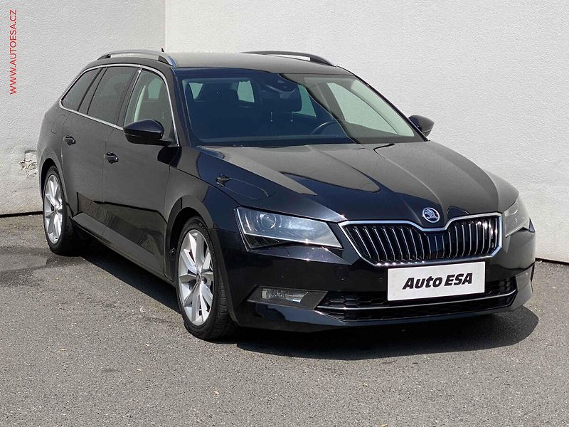 Škoda Superb (2017) 2.0 TDi, Style, kamera - fotografie inzerátu