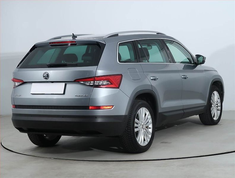 Škoda Kodiaq (2018) Style 1.4 TSI, Serv.kniha - fotka 5 z 26