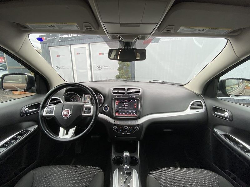 Fiat Freemont 2.0JTD, ČR-2m, automat, 4x4 - fotka 14 z 28
