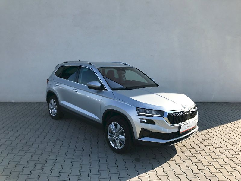 Škoda Karoq (2025) SEL TS 110/1.5 M6F - fotka 17 z 26
