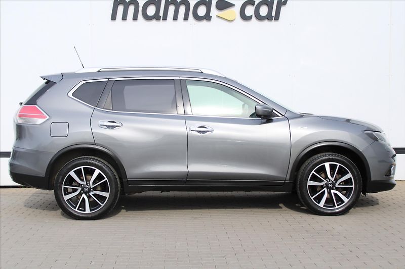 Nissan X-Trail 1.6 dCi 96kW 4x4 ACENTA - fotka 8 z 26