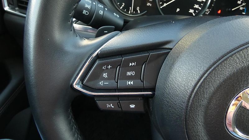 Mazda CX-5 Exclusive-line 2.5 Skyactiv-G1 - fotka 11 z 25