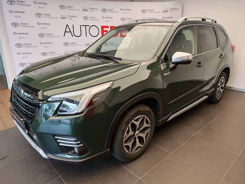 Subaru Forester 2.0 benzin - fotka 1 z 48
