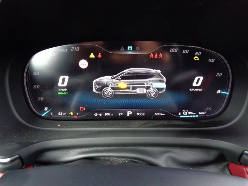 MG EHS 1,5 PHEV 10 AT, Exclusive - fotka 34 z 41