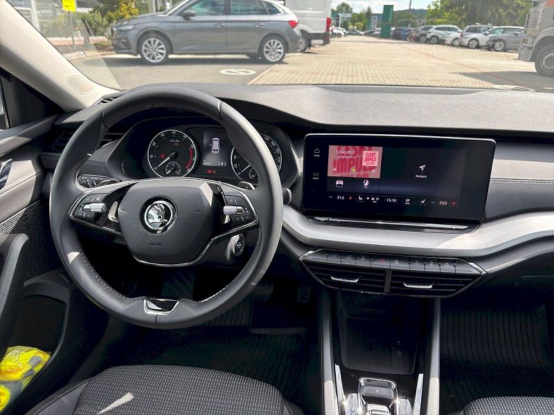 Škoda Octavia (2024) COM M-HEV AMB TS 110/1.5 A7F - fotka 18 z 29