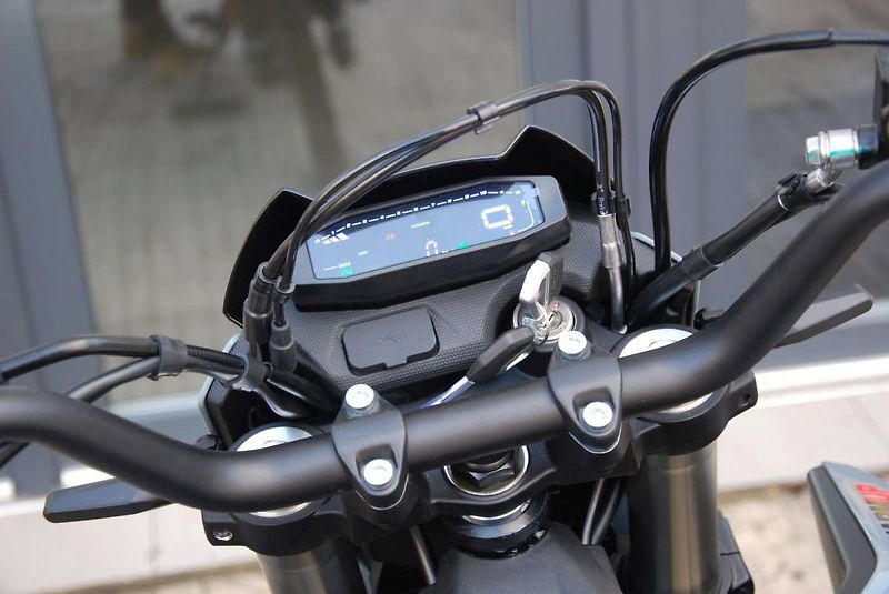 CFMOTO (2026) 250 Dual Sport - fotka 19 z 25