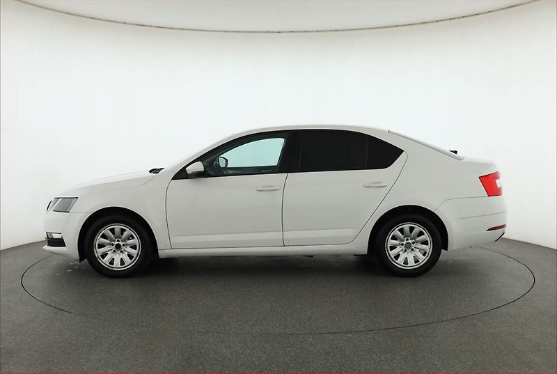 Škoda Octavia (2018) 1.4 TSI, Serv.kniha, Tempomat - fotka 3 z 16