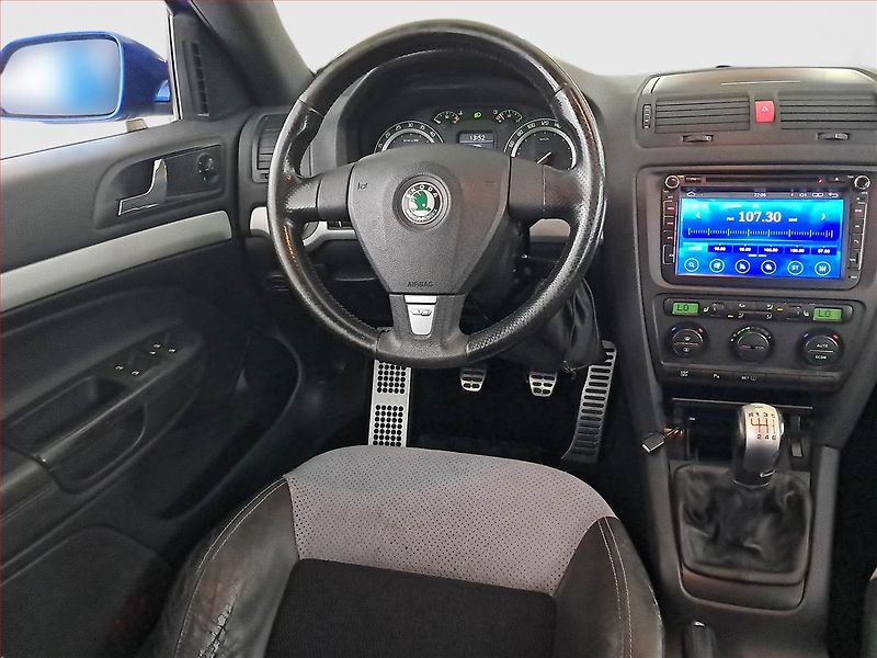 Škoda Octavia (2006) RS 2.0 TDI, po STK, Tažné - fotka 7 z 18