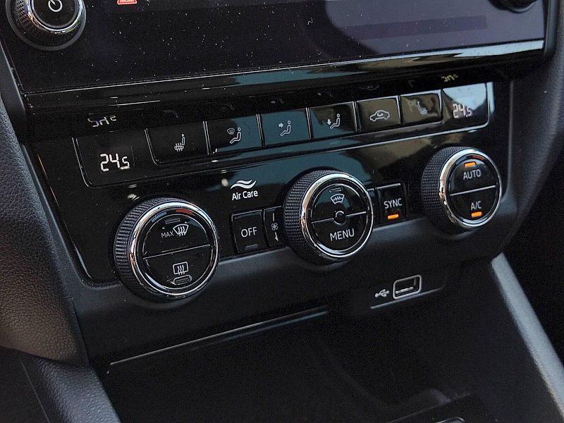 Škoda Octavia (2018) Style Extra 2,0 Tdi 110 Kw DSG - fotka 20 z 36