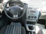 Ford Focus 1,6 i, klima, serv. kniha, - náhled 16