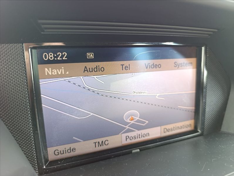Mercedes-Benz GLK 2,1 220 REZERVOVÁNO CDi 4x4 Au - fotka 16 z 36