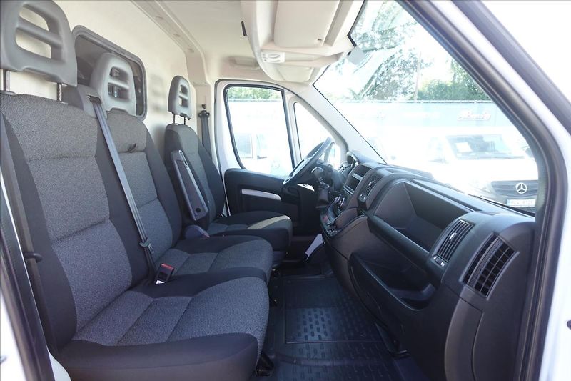 Fiat Ducato 2,3 JTD  L2H2 CHLAĎÁK DO 0°C - fotka 14 z 28