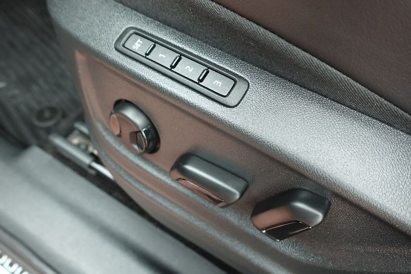 Škoda Kodiaq 2.0TDI 140kW Sportline 4x4 DSG - fotka 18 z 32