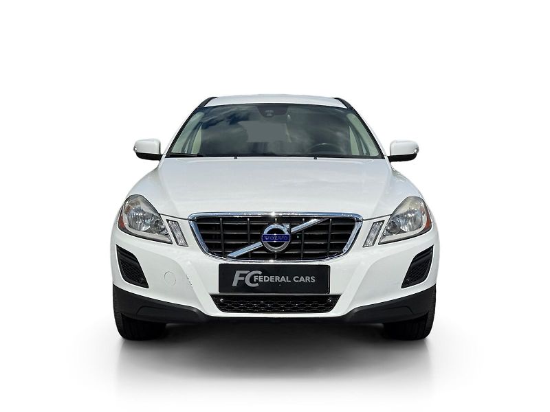 Volvo XC60 D4 AWD MOMENTUM - fotka 8 z 43