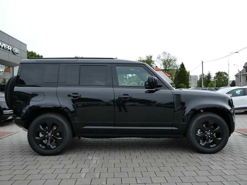 Land Rover Defender 110 3,0 X-Dynamic SE D250 - fotka 6 z 40