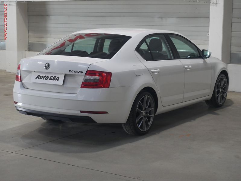 Škoda Octavia (2017) 1.6 TDi, ČR, Active - fotka 4 z 13