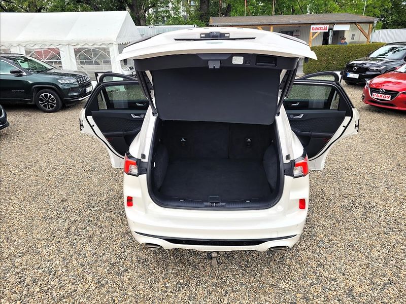 Ford Kuga 1,5 Již není k dispozici - fotka 37 z 50