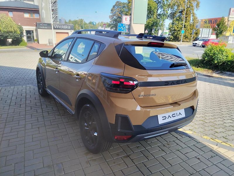 Dacia Sandero (2026) Stepway Extreme Eco-G 120 - fotka 5 z 22