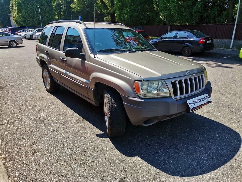 Jeep Grand Cherokee (2004) 4.0i R6 140kw 4x4 Tažné - fotka 6 z 26