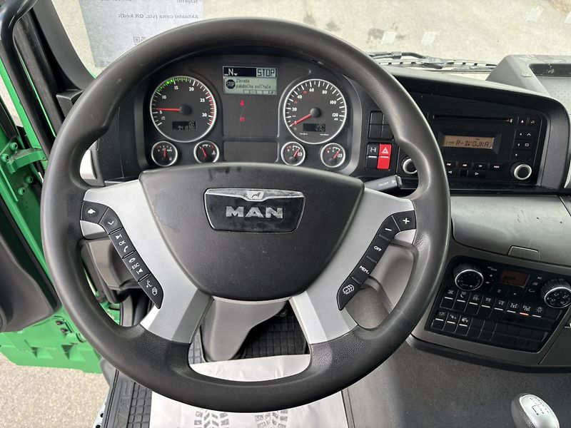 MAN TGS 26.440 6x2-2 BL EURO 5 - fotka 23 z 27
