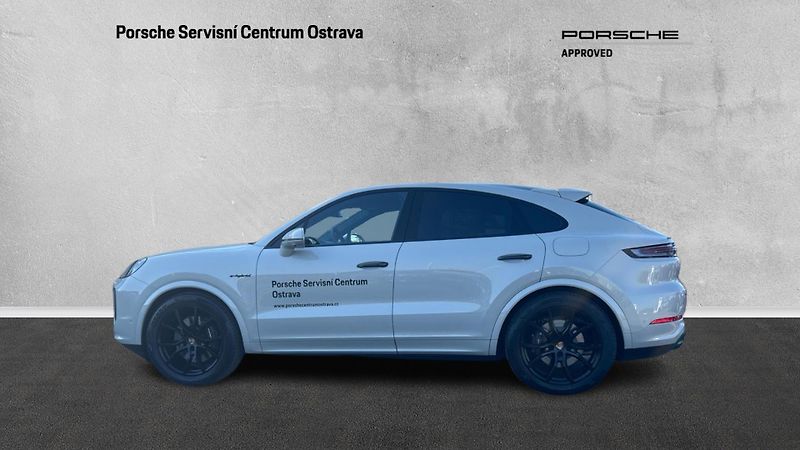 Porsche Cayenne (2026) E-Hybrid Coupé - fotka 3 z 24