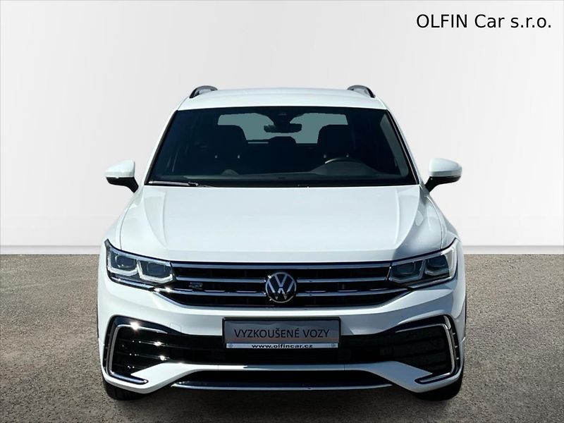 Volkswagen Tiguan 1,5 TSi 110 kW 7DSG R-LINE - fotka 4 z 27