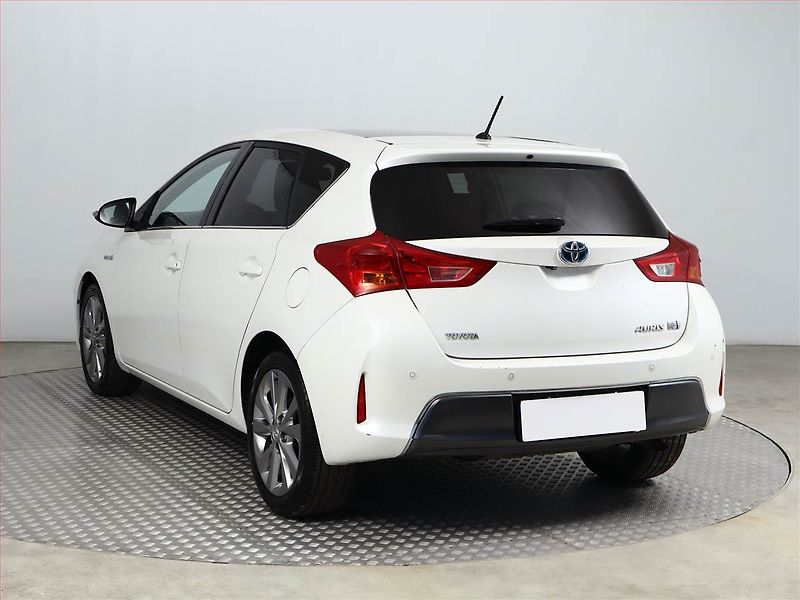Toyota Auris (2013) Hybrid, Automat, Serv.kniha - fotka 4 z 21