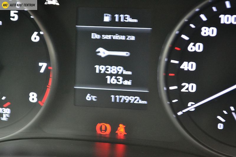Hyundai i30 22 HB 1,5I MT START PLUS - fotka 32 z 45
