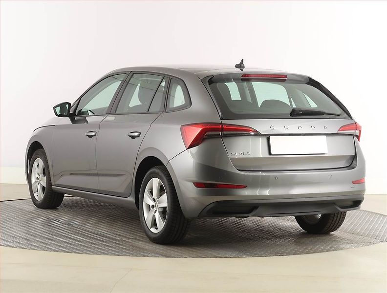 Škoda Scala (2024) Ambition 1.0 TSI, Serv.kniha - fotka 4 z 24