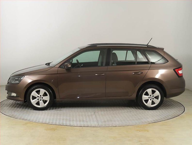 Škoda Fabia (2018) Ambition Plus 1.0 TSI - fotka 3 z 21