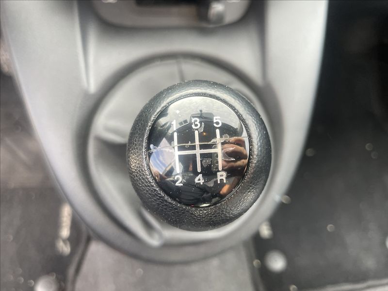 Mazda 2 1,4 i 55kw Klima ABS po STK - fotka 17 z 29