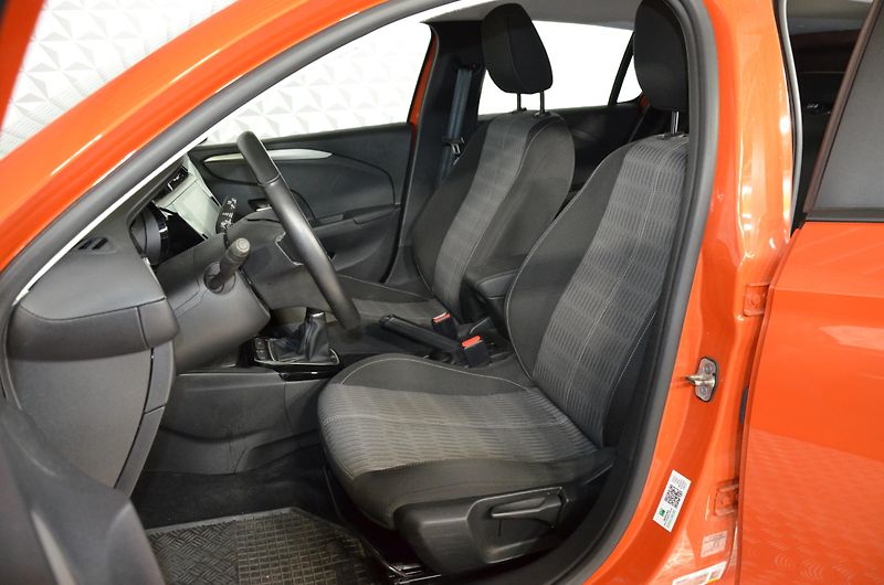 Opel Corsa (2023) 1.2 75 Edition 5d - fotka 10 z 17