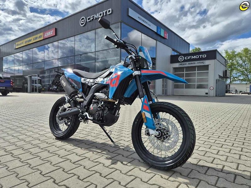 Aprilia SX 125 (2026) EU5+ - fotka 1 z 55