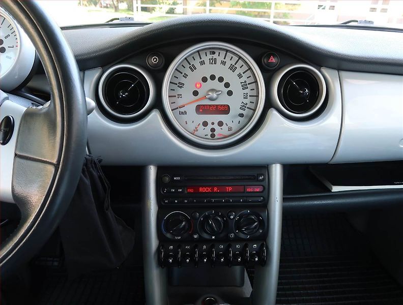 Mini Ostatní (2002) Cooper, po STK, jezdí výborně - fotka 12 z 17
