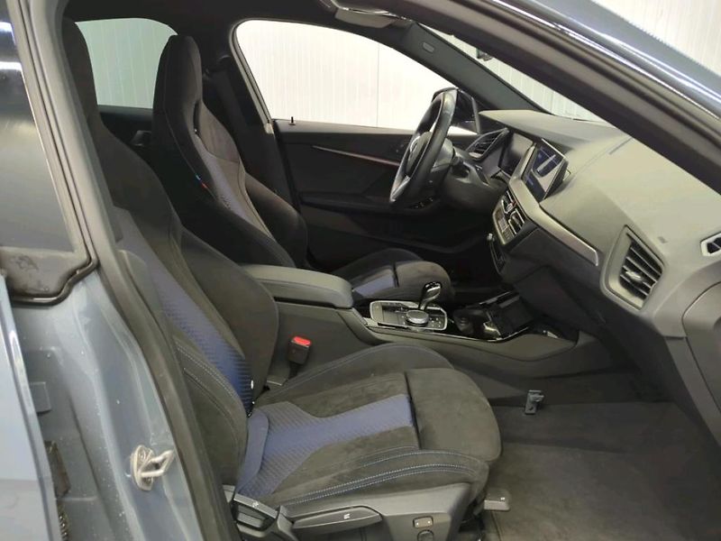 BMW Řada 2 218i Gran Coupé - fotka 5 z 6