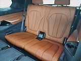 BMW X7 (2022) M50i - náhled 20